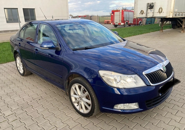 Skoda Octavia cena 22900 przebieg: 230000, rok produkcji 2010 z Warszawa małe 37